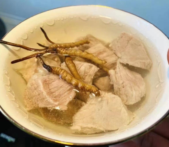 冬蟲夏草西洋參燉品做法：滋補(bǔ)兼顧，溫和不燥